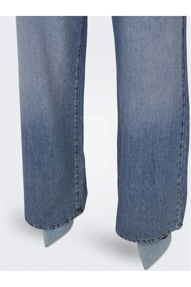 Only   ONLBRITNEY LOW WIDE DNM AZG Kadın Medium Blue Denim  - 15321397 - Resim 3