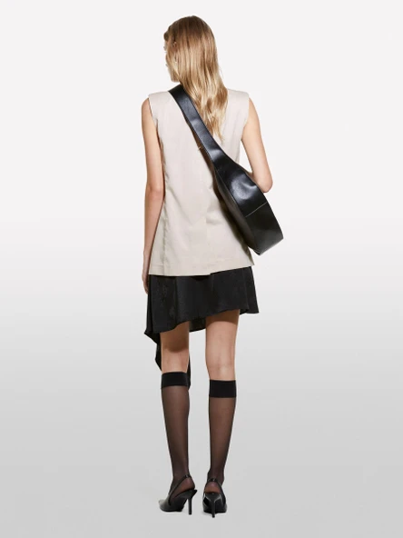 Pamuk ve Liyosel Karışımlı Tek Düğmeli Kapaklı Cepli Yelek Kadın Pudra Yelek - 324A2TKDLJ00M - Resim 2