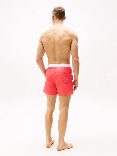 Tommy Hilfiger   MEDIUM DRAWSTRING Erkek Kırmızı Deniz Şortu - UM0UM03455 - Resim 9
