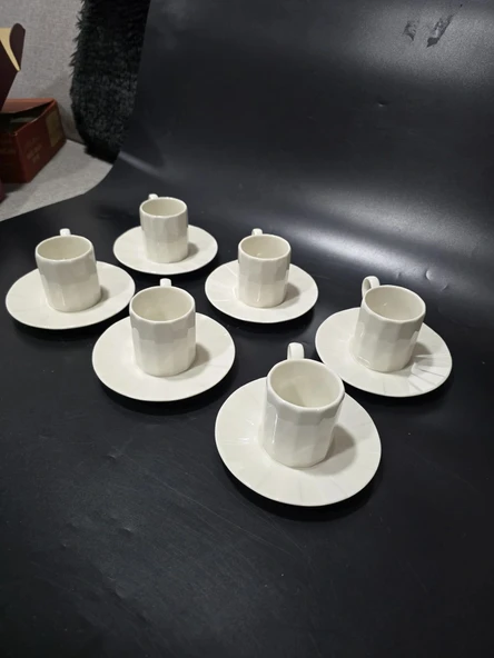 Farika Zümrüt 12 Parça 6 Kişilik Porselen Kahve Fincan Takımı - Resim 6