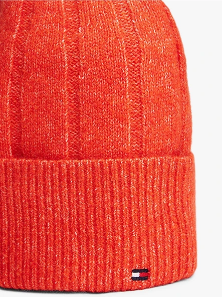 Tommy Hilfiger   TH FLAG FLUFFY BEANIE Kadın Turuncu Bere - AW0AW17779 - Resim 3