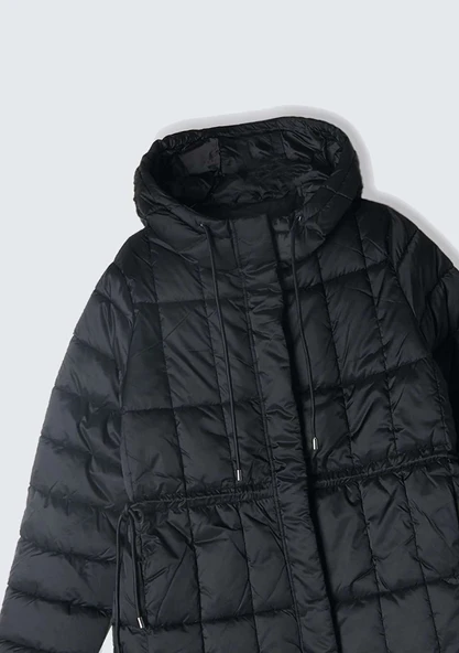 Kapüşonlu Beli Büzgülü Gizli Fermuar Kapamalı Mont Kadın Siyah Mont - 324A2E3XLN052 - Resim 2