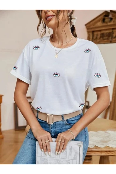 TexKid Nazar Boncuğu Göz Eye Baskılı Beyaz Standart Kesim Kadın Tişört ürün görseli 1