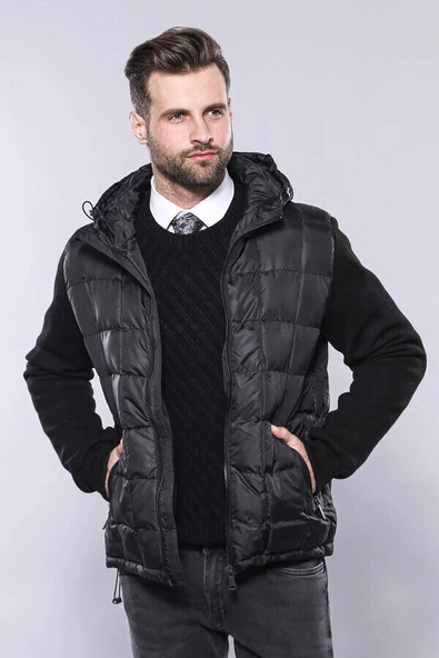 Kapşonlu Kapitone Siyah Kaban | Wessi ürün görseli 1