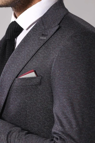 Tek Düğme Çift Yırtmaç Sivri Yaka Lacivert Ceket - Wessi - Resim 2