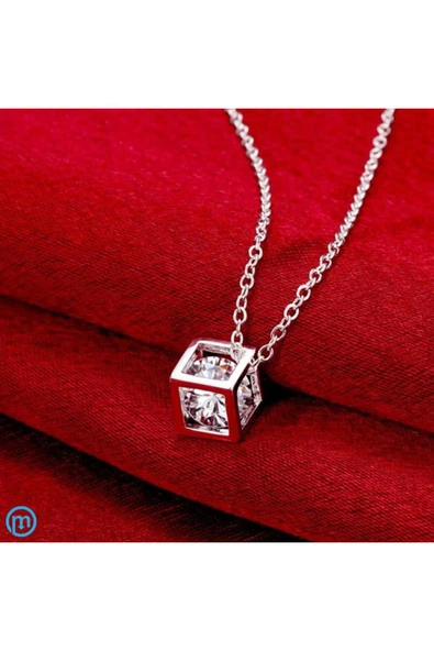 925 Ayar Gümüş Küp Zar Şeklinde Kristal Taşlı Kolye Hediyelik - Resim 3
