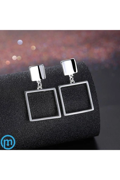 Kare Kadın Saplamalı Küpe- Gümüş Renk - Resim 5