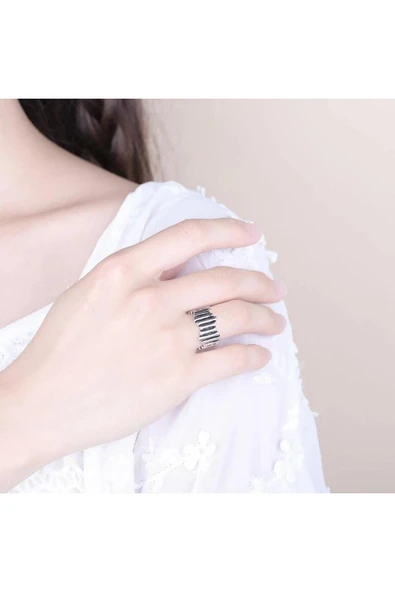 925 Ayar Gümüş Boyutlanabilir Kadın Yüzük - Resim 2