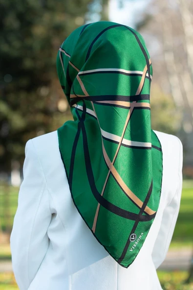 %100 Twill İpek Çizgili Desenli Zümrüt Yeşili - Siyah Renkli 90x90 Eşarp Dikim Şekli : El Dikişi ürün görseli 1