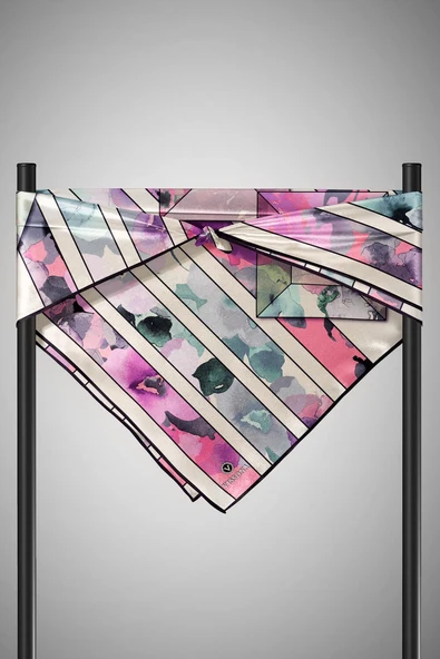 %100 Twill İpek Bahar Çiçekleri Desenli Lila - Su Yeşili Renkli 90x90 Eşarp Kenar Dikiş Şekli El Dikişli - Resim 6