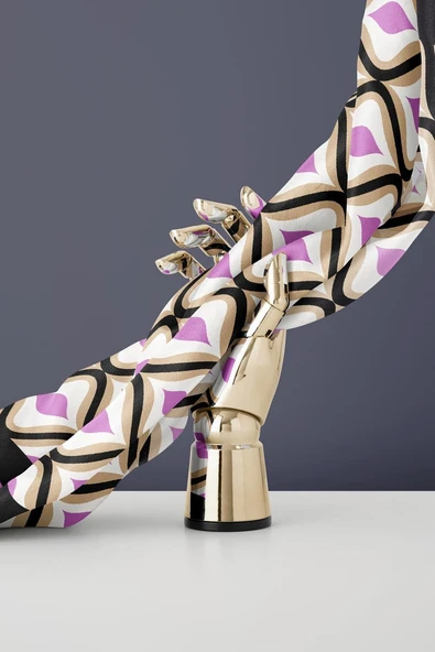 %100 Twill İpek Etnik Desenli Lila Renkli 90x90 Eşarp Dikim Şekli : El Dikişi - Resim 3