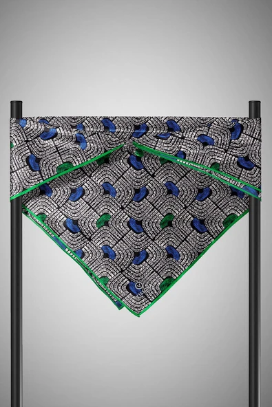 %100 Twill İpek Geometrik Desenli Saks - Zümrüt Yeşili Renkli 90x90 Eşarp Dikim Şekli : El Dikişi - Resim 6