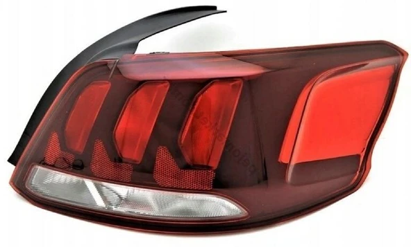 ZENON ARKA STOP LAMBASI SAĞ (MAKYAJLI DUYLU) PEUGEOT 301 YM 2017- ürün görseli 1