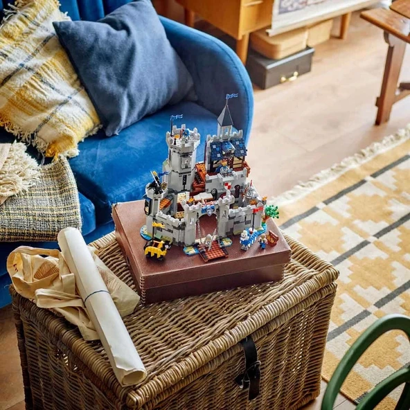 LEGO Creator 3'ü 1 Arada Orta Çağ Atlı Şövalye Kalesi 31168 - Resim 2