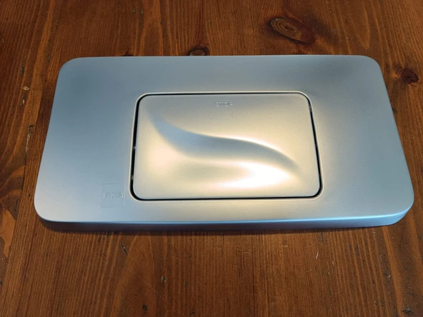 VİTRA GÖMME REZERVUAR BÜYÜK KUMANDA PANELİ MAT KROM 790-5085 ürün görseli 1