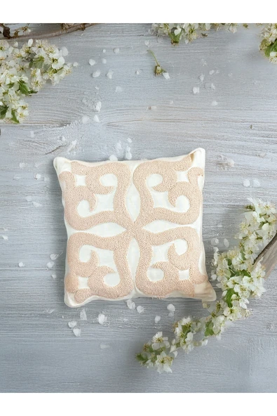 Medi Home Dekoratif Motifli El Yapımı Panç Kırlent Kılıfı ürün görseli 1