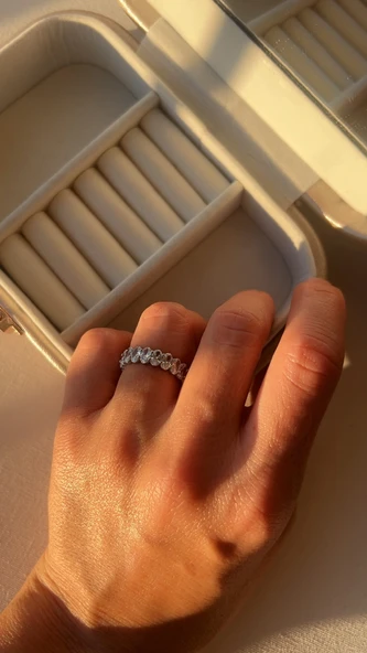 925 ayar taşlı gümüş yüzük no 10 - Resim 3