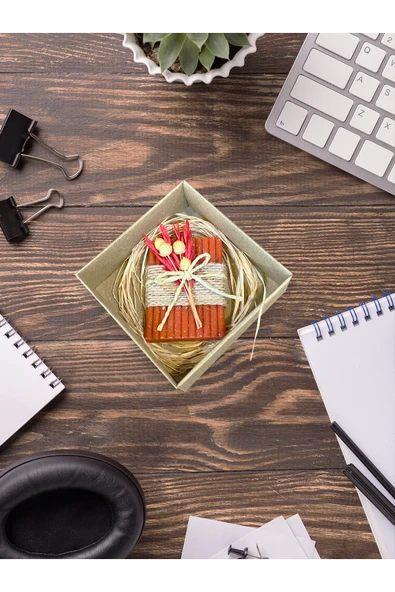 Dörtel Tedarik El Yapımı Dekoratif Kokulu Mum Hediyelik ürün görseli 1