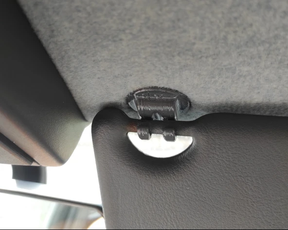 Renault R19  güneşlik ayak aparat- 6166731 ürün görseli 1