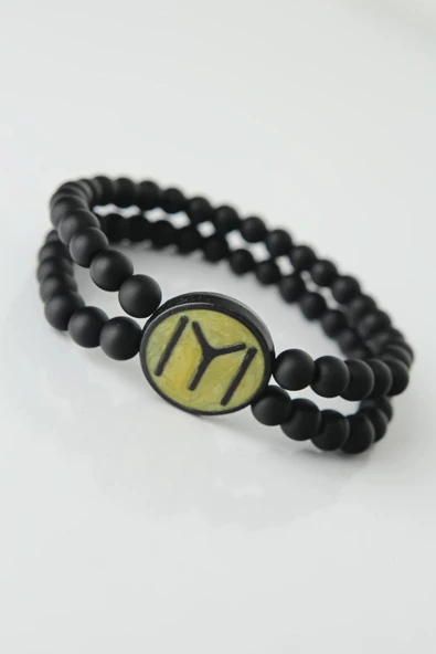 idimilla Sarı Renkli Metal Üzerine Siyah Kayı Boyu Figürlü Siyah Renk Çift Sıra Doğal Taş Erkek Bileklik ürün görseli 1