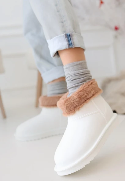 idimilla Mordi Beyaz Oval Burunlu Su Geçirmez İçi Kürklü  Bot ürün görseli 1