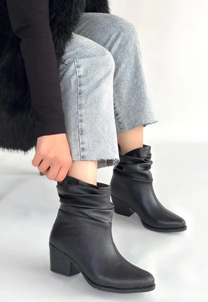 idimilla Lukana Siyah Cilt Topuklu Körüklü Bot ürün görseli 1