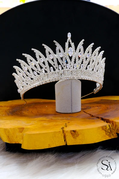 SimgeAksesuar Kristal Taşlı Şık Ve Zarif Gelin Tacı - Resim 2