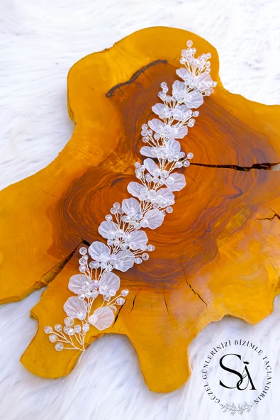 SimgeAksesuar El Yapımı Kristal Taşlı Şık Ve Zarif Düğün Ve Nşan Saç Aksesuarı - Resim 2