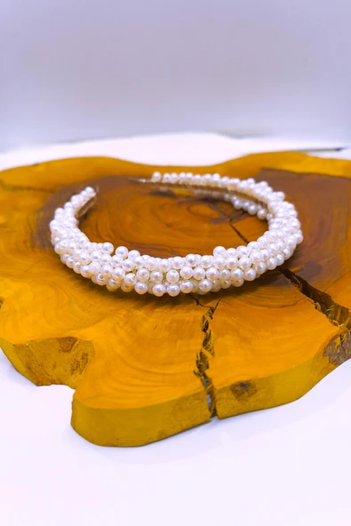 SimgeAksesuar Tamamen İnci taşlı şık ve zarif gelin tacı ve saç aksesuarı ürün görseli 1