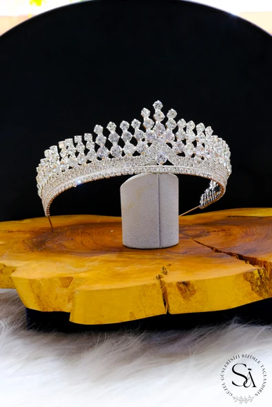 SimgeAksesuar Kristal Taşlı Şık Ve Zarif Gelin Tacı - Resim 2