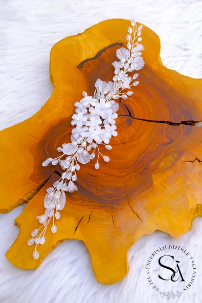 SimgeAksesuar Kristal Taş Ve Inciler Ile Yapılmış Tamamen El Işçiliği Şık Ve Zarif Saç Aksesuarı - Resim 3