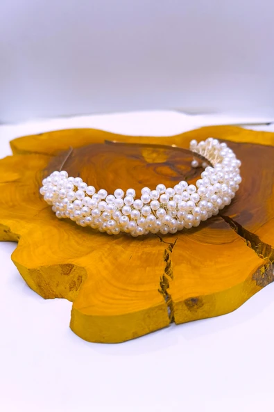 SimgeAksesuar Tamamen El Yapımı Incili Şık Ve Zarif Düğün Ve Nişan Gelin Tacı Ve Saç Aksesuarı ürün görseli 1