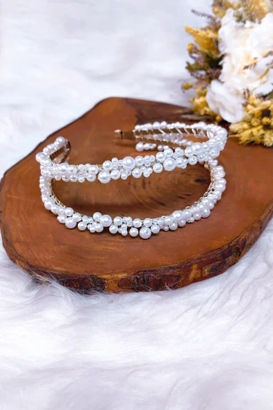 SimgeAksesuar Tamamen El Yapımı İnci Taşlı Düğün ve Nikah Saç Aksesuarları ürün görseli 1