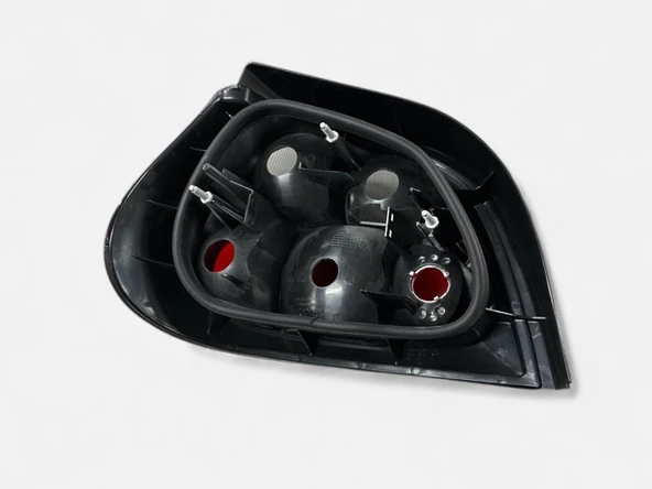 DEPO RENAULT MEGANE 1 HATCHBACK HB SAĞ ARKA STOP LAMBASI SİYAH 1996 VE SONRASI - Resim 2