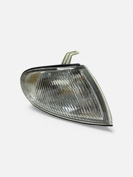 DEPO HYUNDAİ ACCENT SAĞ ÖN SİNYAL LAMBASI 1998 SONRASI ürün görseli 1