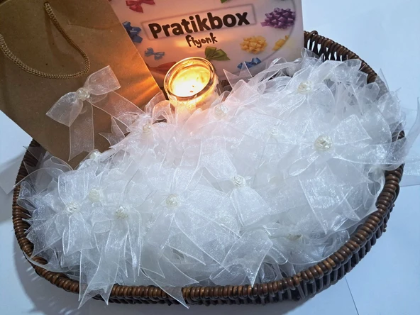 Pratikbox Orta boy Fiyonk 2cm Tül/ Beyaz Gül yarım inci /50 adet ürün görseli 1