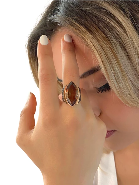 Mekik Zultanit Taş Özel Tasarım El Üretim 925 Gümüş Yüzük ürün görseli