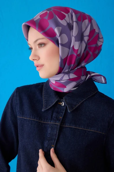 Belli Saf İpek Eşarp 4116D-37 Tivil ürün görseli 1