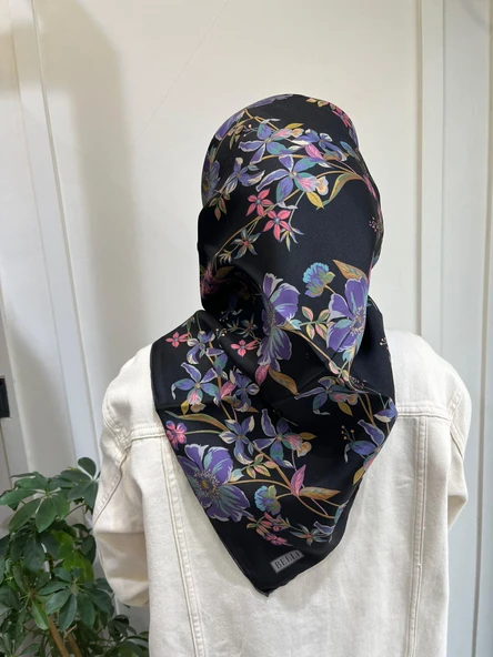 Belli Saf İpek Eşarp 4210D (T)-88 SİYAH ürün görseli 1