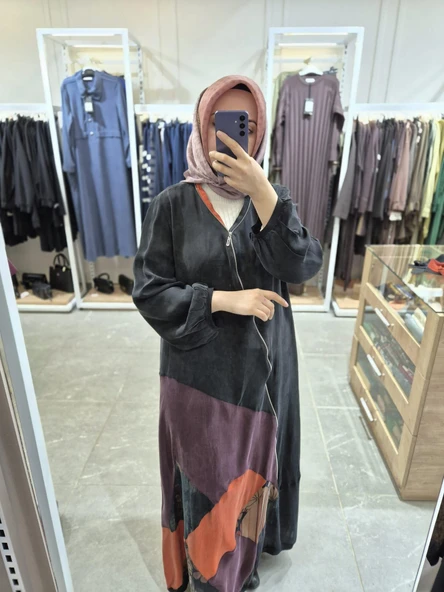 Misswhence Fermuar Detaylı Patchwork İpek Elbise 36831 Siyah ürün görseli 1