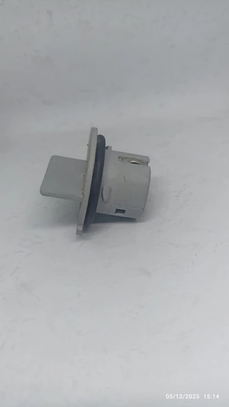 Ford Courier Sinyal Ampul Duyu - Resim 3