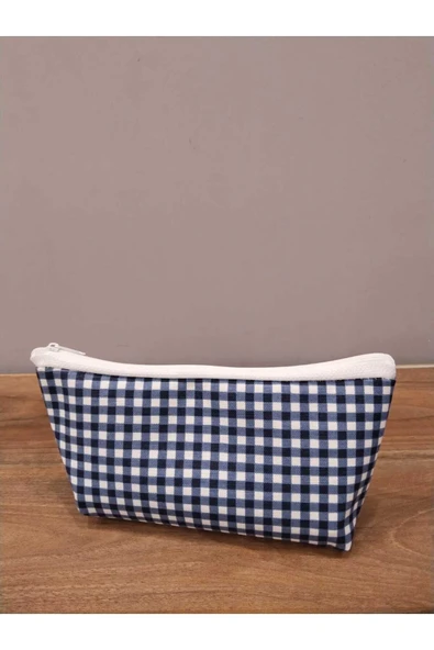 Elbasan Tekstil Mavi Minikkareli Yıkanabilir Fermuarlı Tek Göz Bez Kalemlik ürün görseli 1