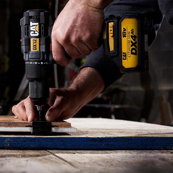 CAT DX12.2 18Volt/4.0Ah Li-ion Çift Akülü Kömürsüz Profesyonel Şarjlı Darbeli Matkap - Resim 8