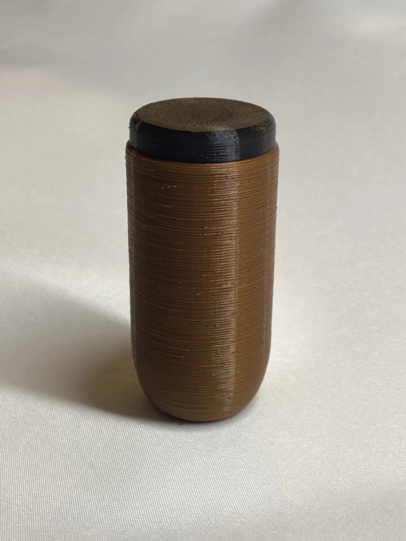 Byr Seyahat boyutu Q-Tip kutusu, ince veya kıvrımlı varyant. (Sadece Plastik Aparattır!!!) 3D ürün görseli 1