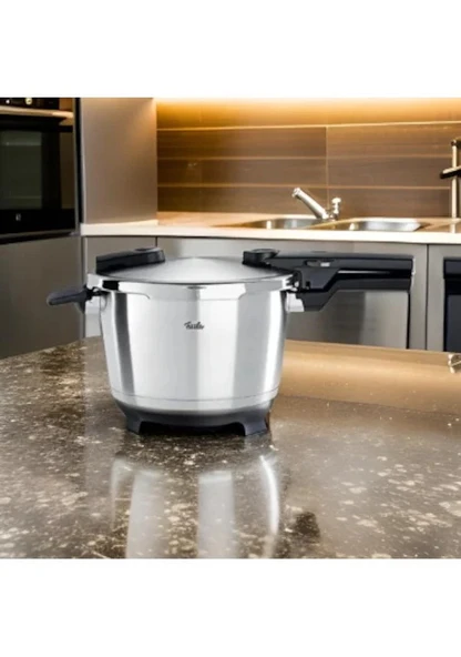 Fissler Vitaquick Premium 4.5 lt Düdüklü Tencere - Resim 2