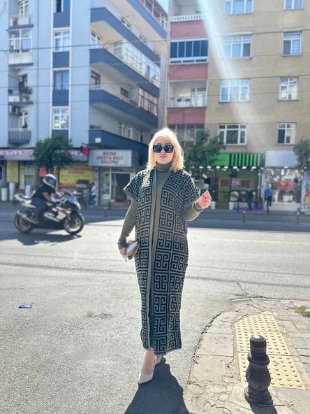 Siyah çizgi desenli elbiseli hırka triko takım haki ürün görseli 1