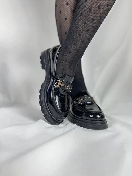 KB-ZN102 Kömür Rugan Günlük Kadın Babet - Resim 3