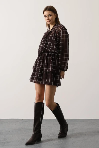 Kat Kat Ekose Bağcıklı Yaka Şifon Mini Elbise ürün görseli 1