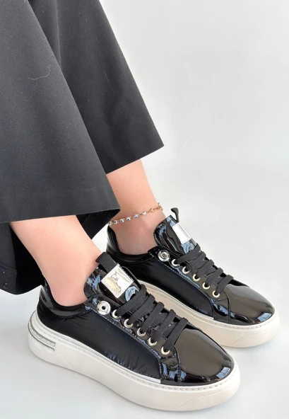 Hley Siyah Rugan Paraşüt Detaylı Bağcıklı Spor Ayakkabı ürün görseli 1