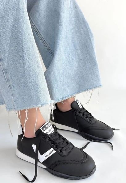 Jowen Siyah Cilt Beyaz Detaylı Bağcıklı Spor Ayakkabı ürün görseli 1